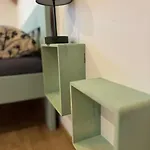 Chaloupka U Jezevčíka, Klidné U D1, Parkování *